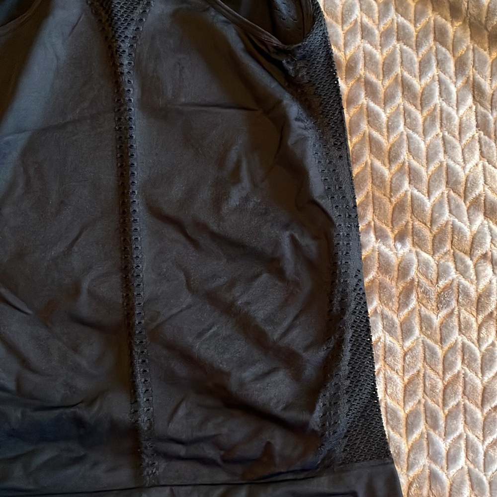 Fabletics Tank - Picture 6 of 6